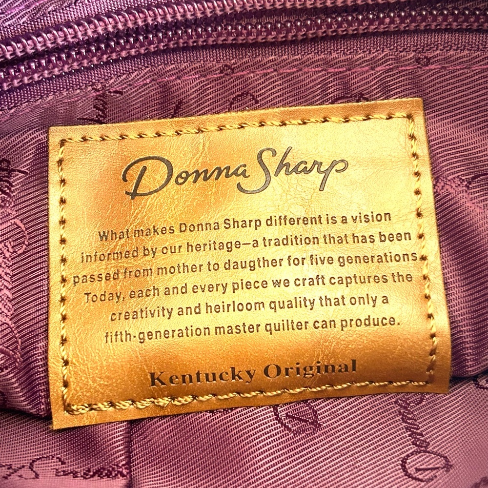 Donna Sharp Expression Vibrant Quilted Crossbody … - image 8